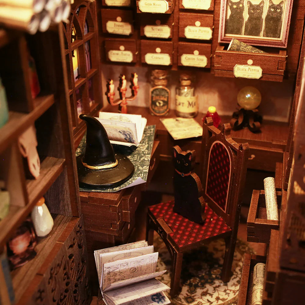 Magic Shop - DIY Wooden Miniature Kit